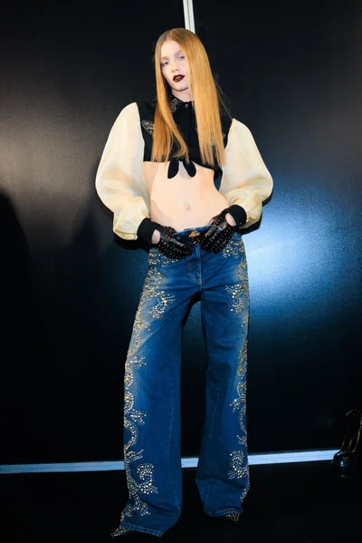 Look 28